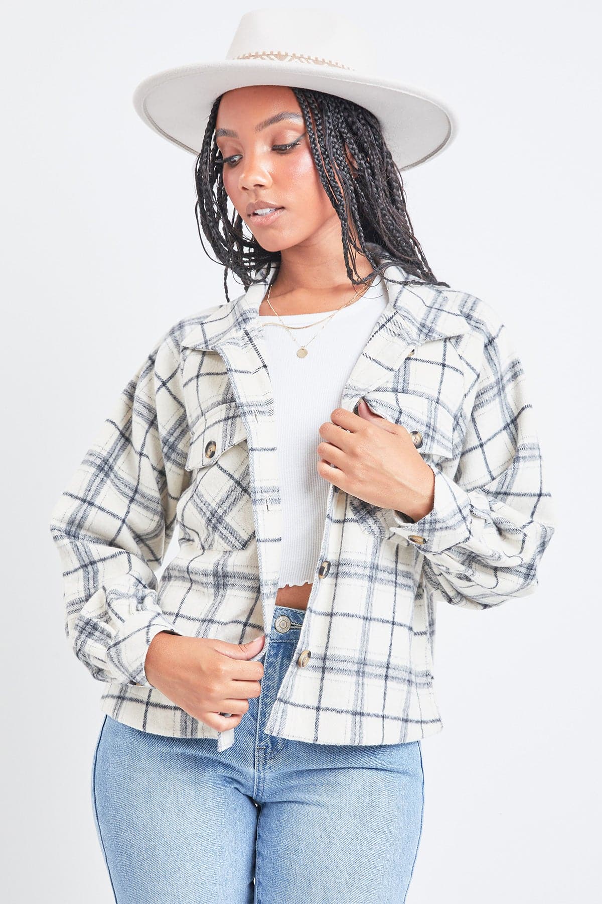 Cream+ Grey Plaid