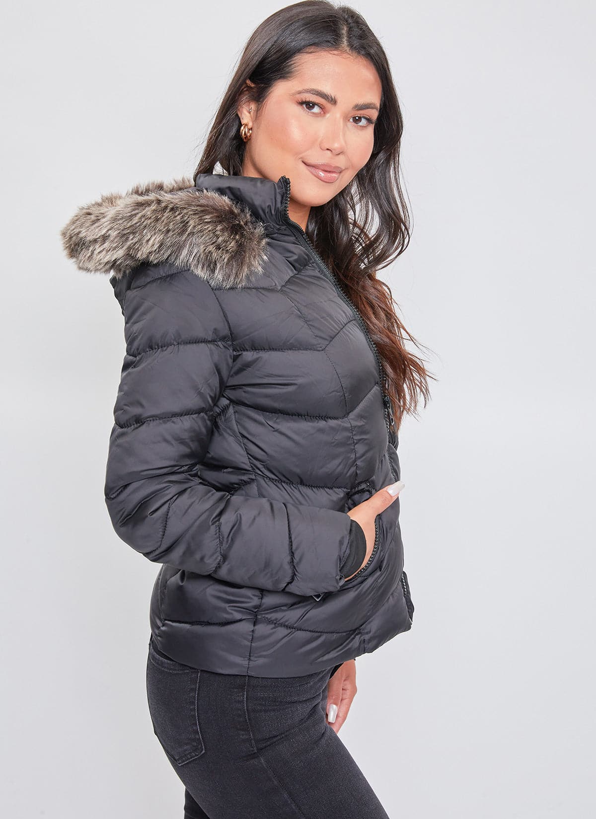 Women's Winter Puffer Jacket With Faux Fur Hoodie