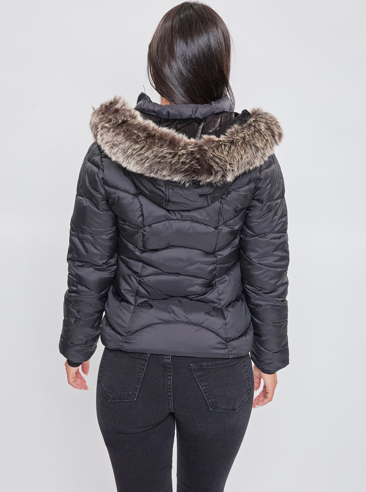 Women's Winter Puffer Jacket With Faux Fur Hoodie