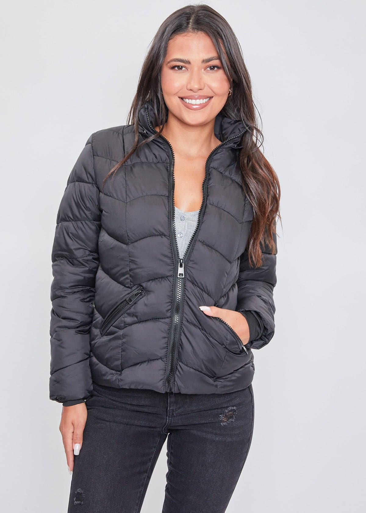 Women's Winter Puffer Jacket With Faux Fur Hoodie