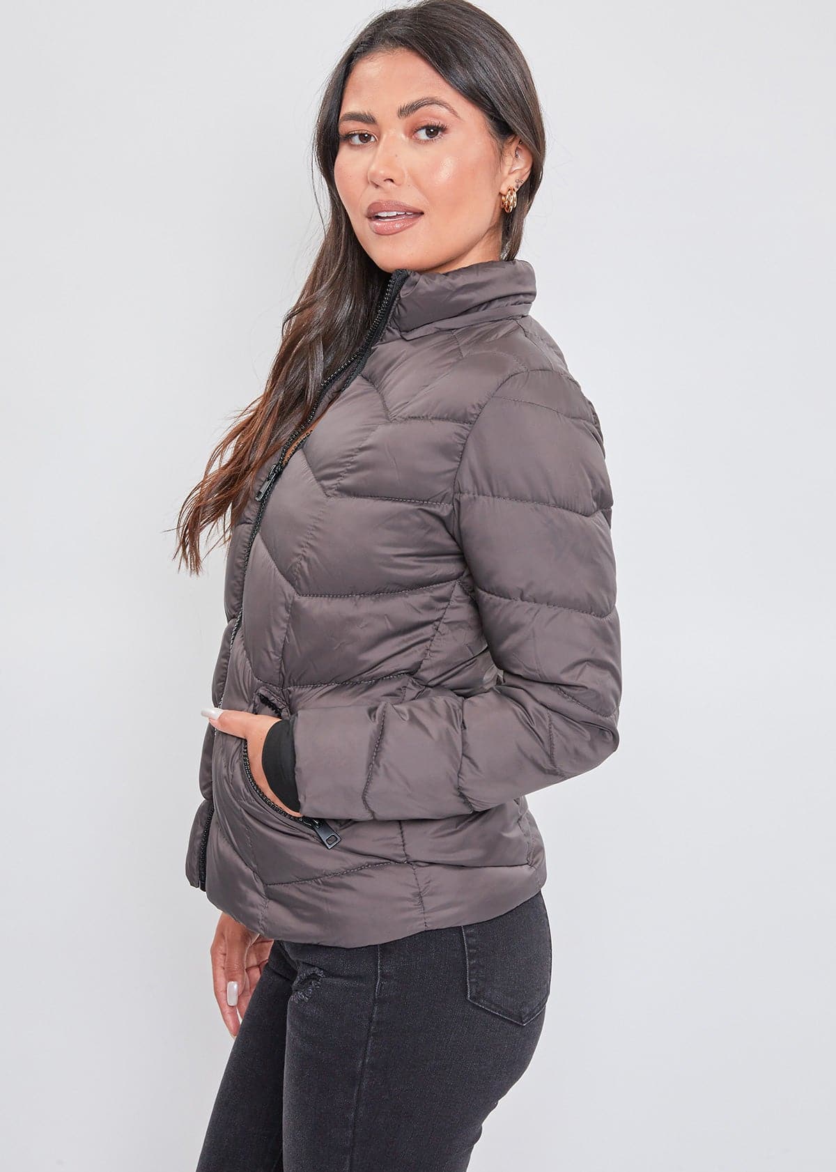 Women's Winter Puffer Jacket With Faux Fur Hoodie