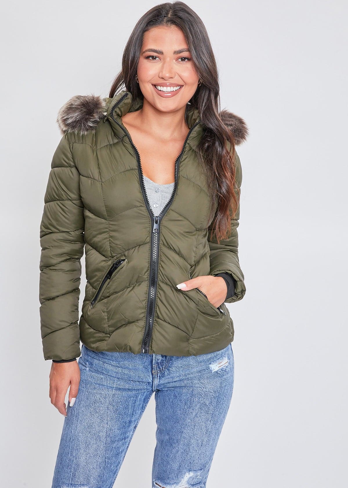 Women's Winter Puffer Jacket With Faux Fur Hoodie