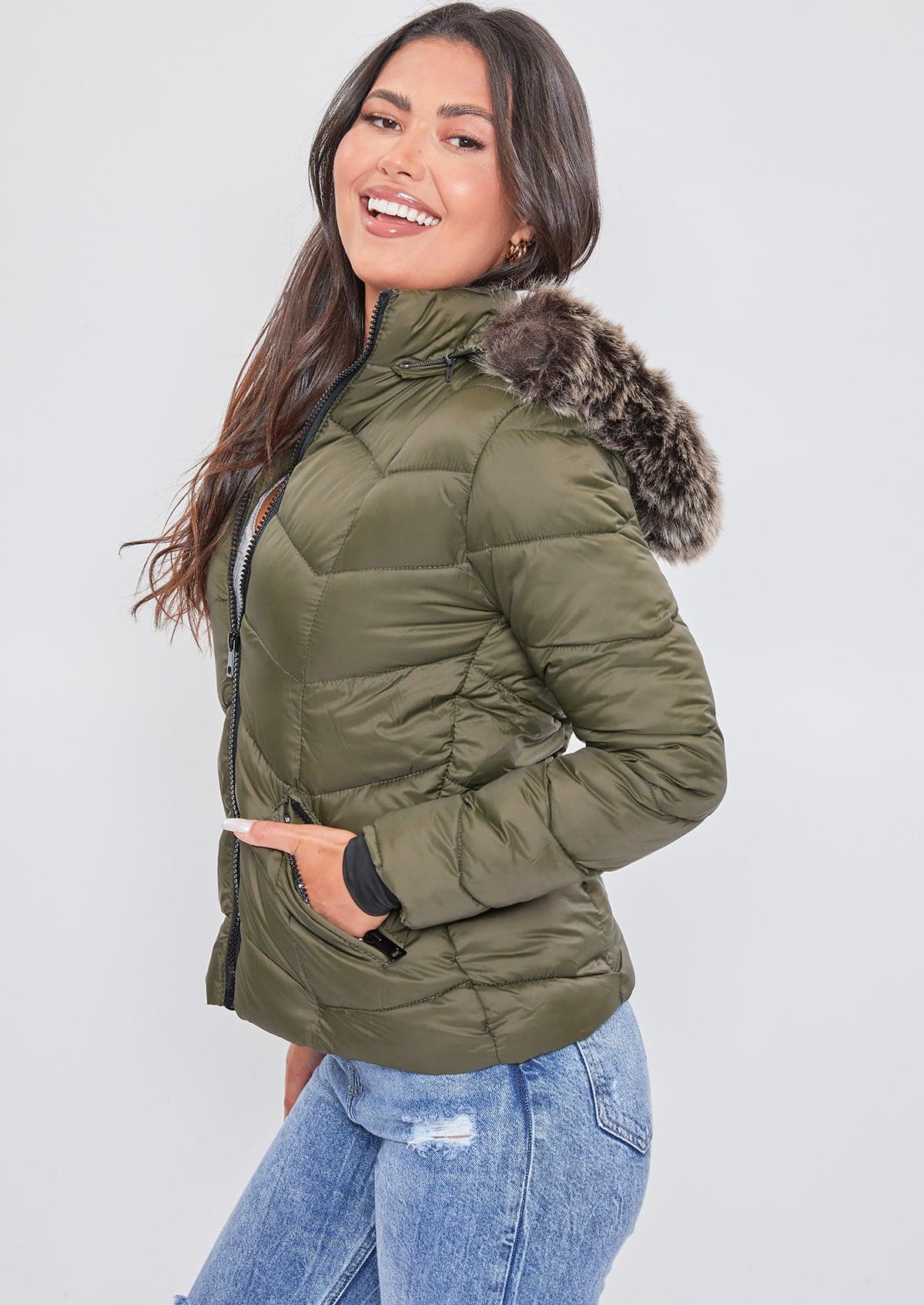 Women's Winter Puffer Jacket With Faux Fur Hoodie