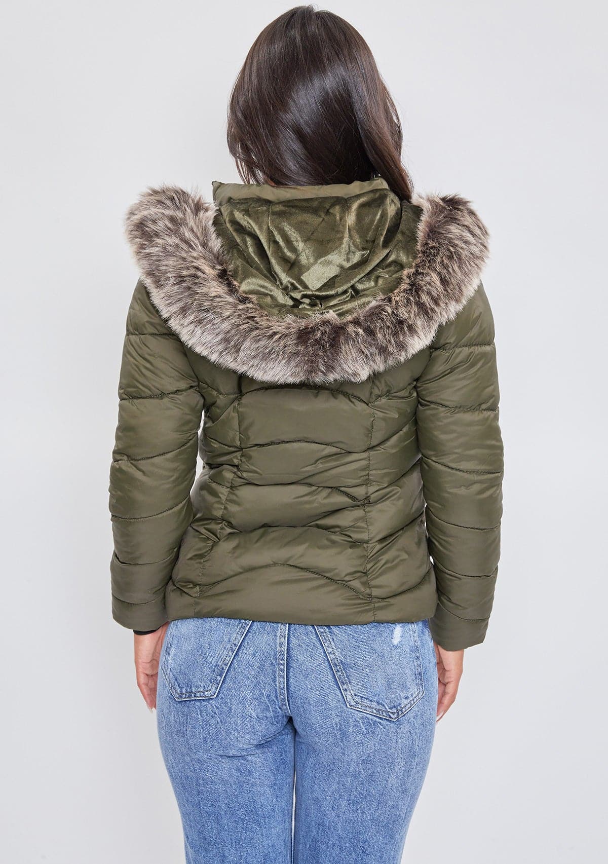 Women's Winter Puffer Jacket With Faux Fur Hoodie