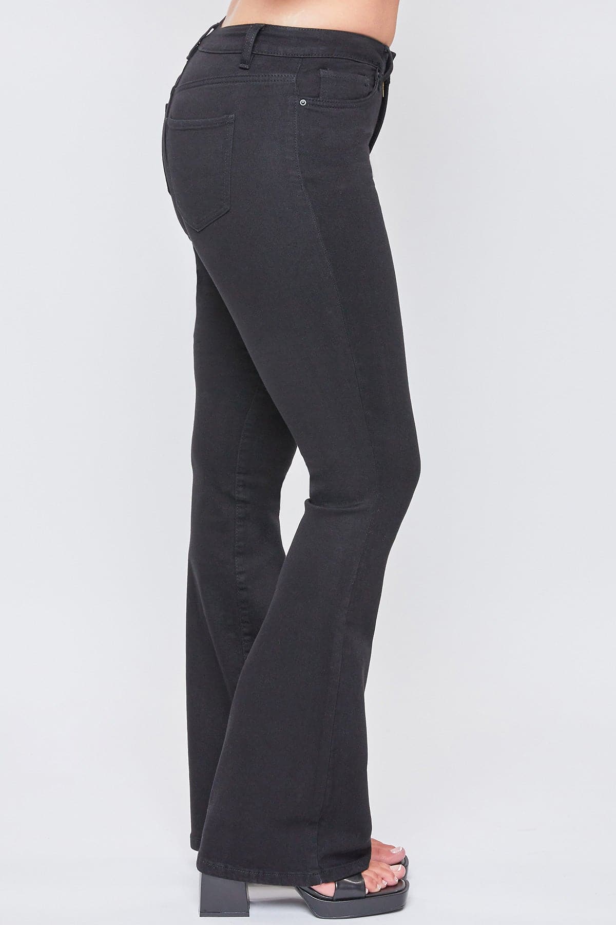 W Black