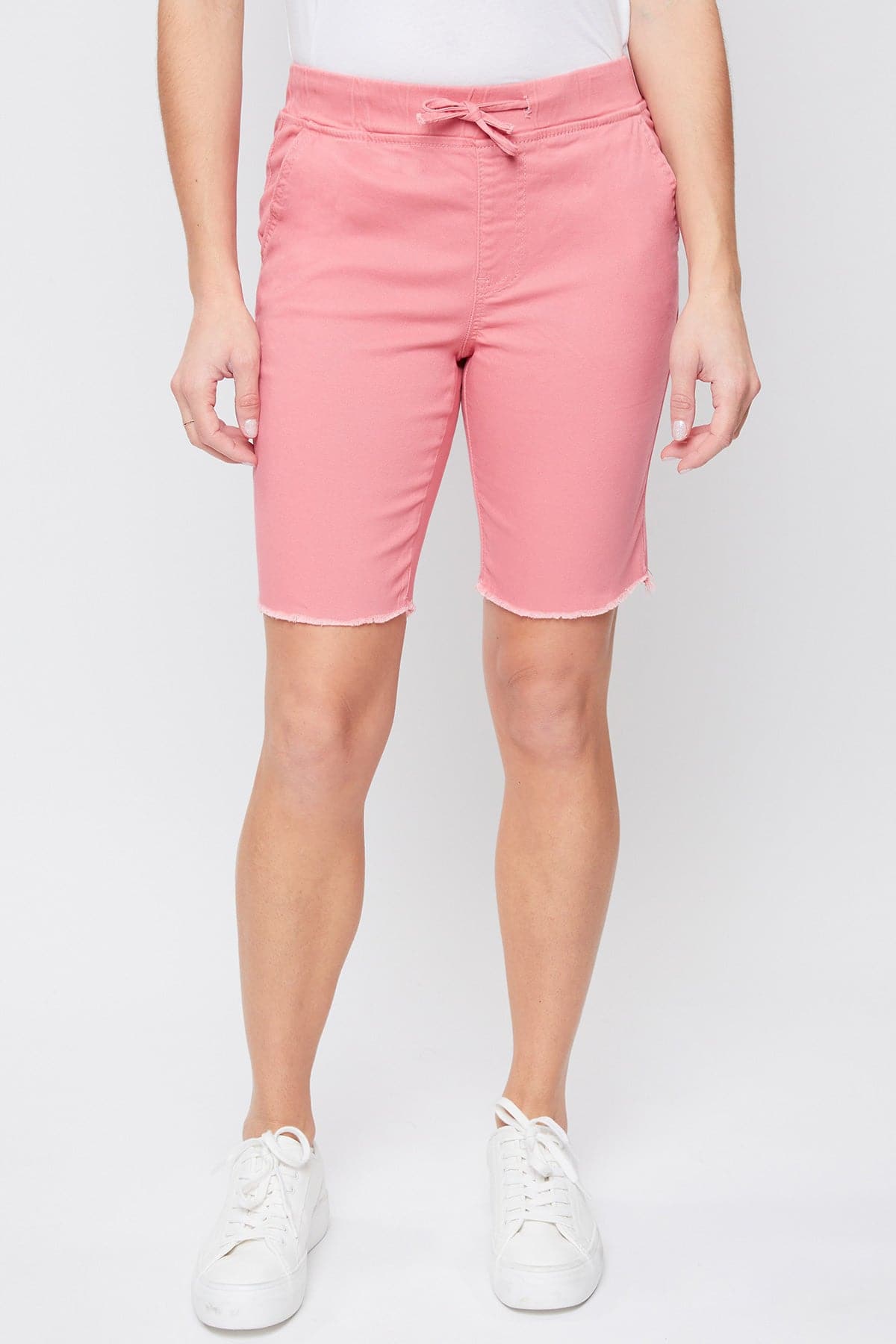 Women's Petite Elastic Bermuda with Fray Hem