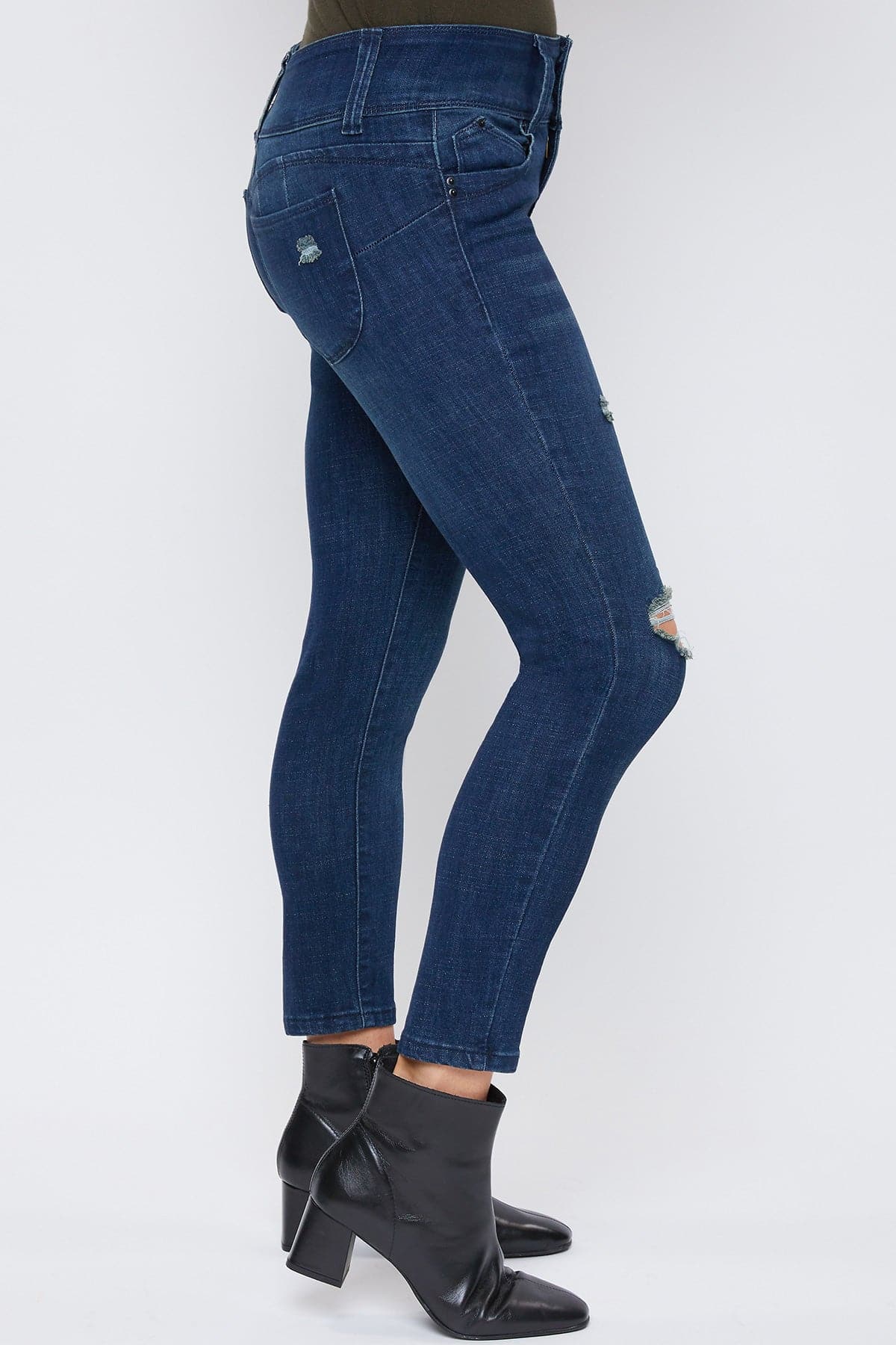 Women's Petite Sustainable WannaBettaButt Mid Rise Jeans