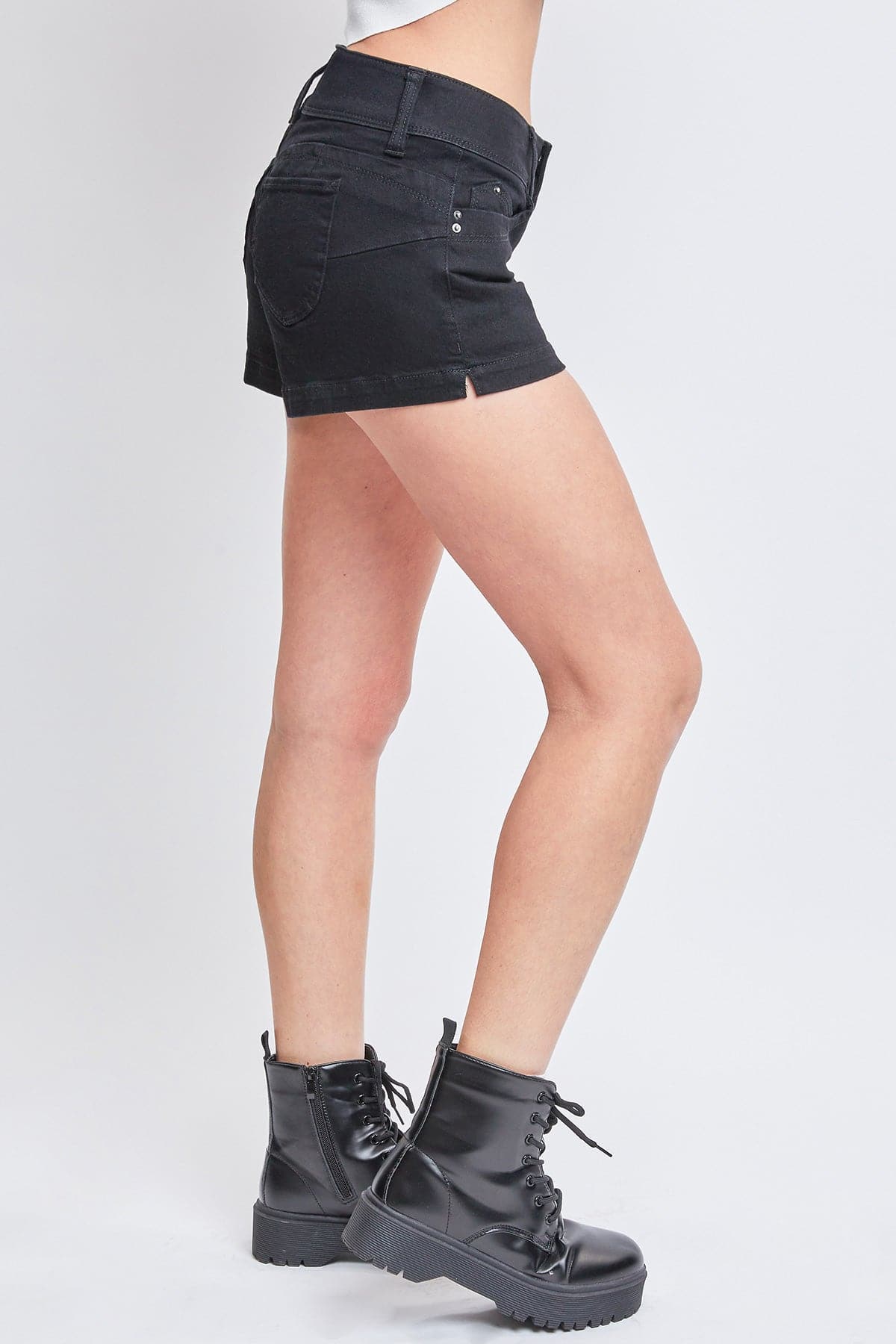 W Black