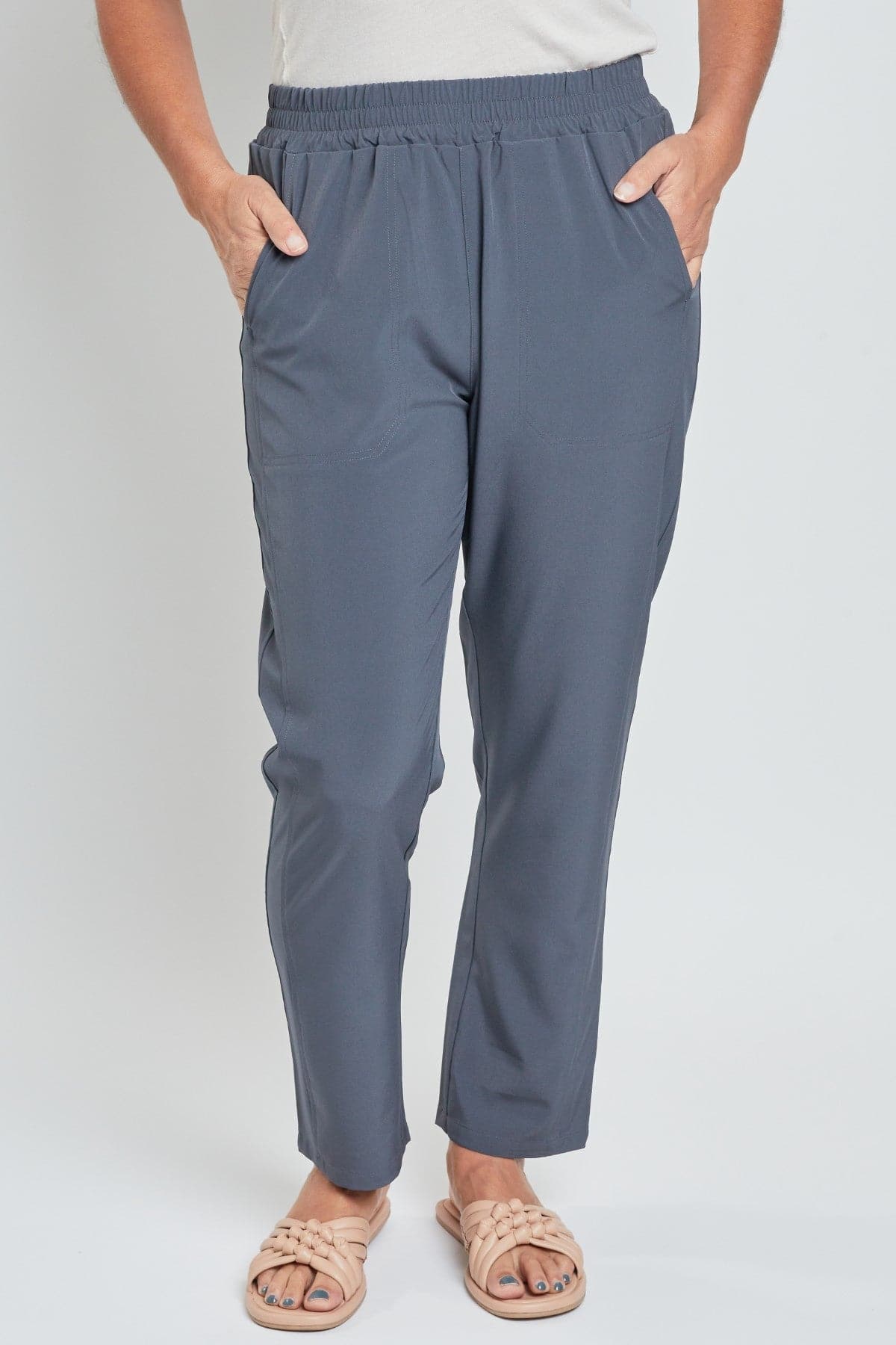 Women's Straight Leg Jogger