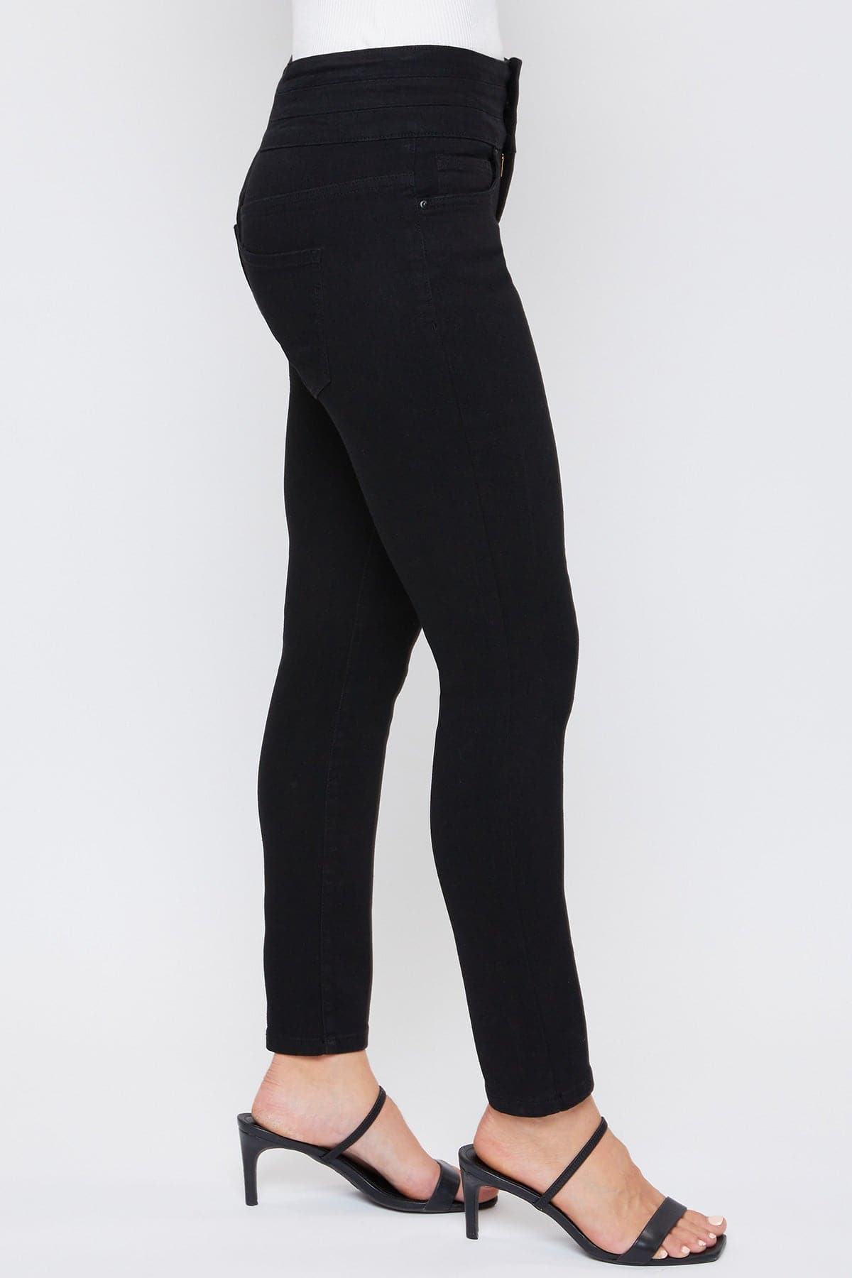W Black
