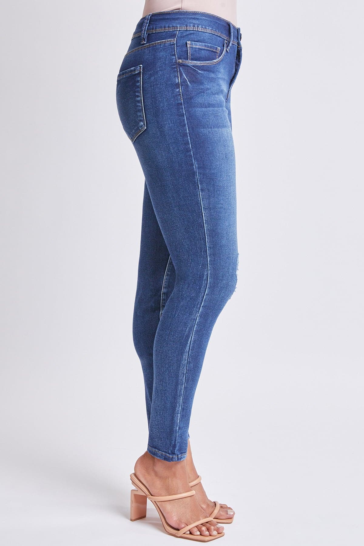 Women's Essential High Rise Skinny Jean