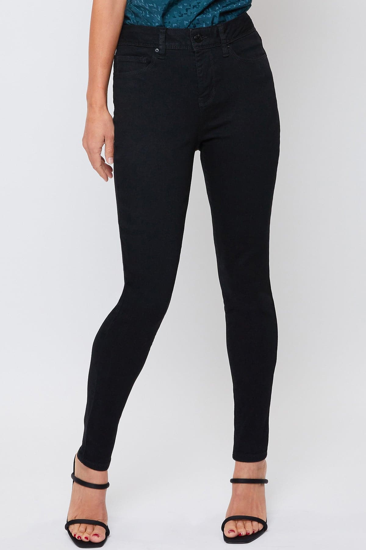 Women's Essential High Rise Skinny Jean