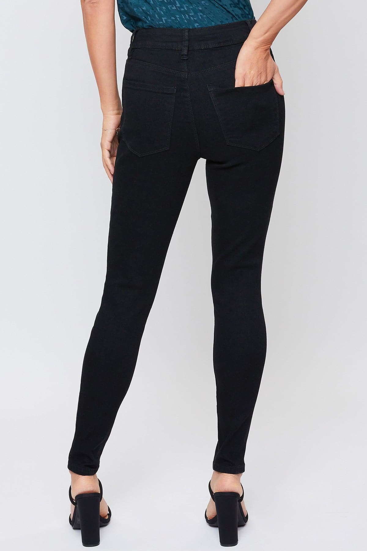 W Black