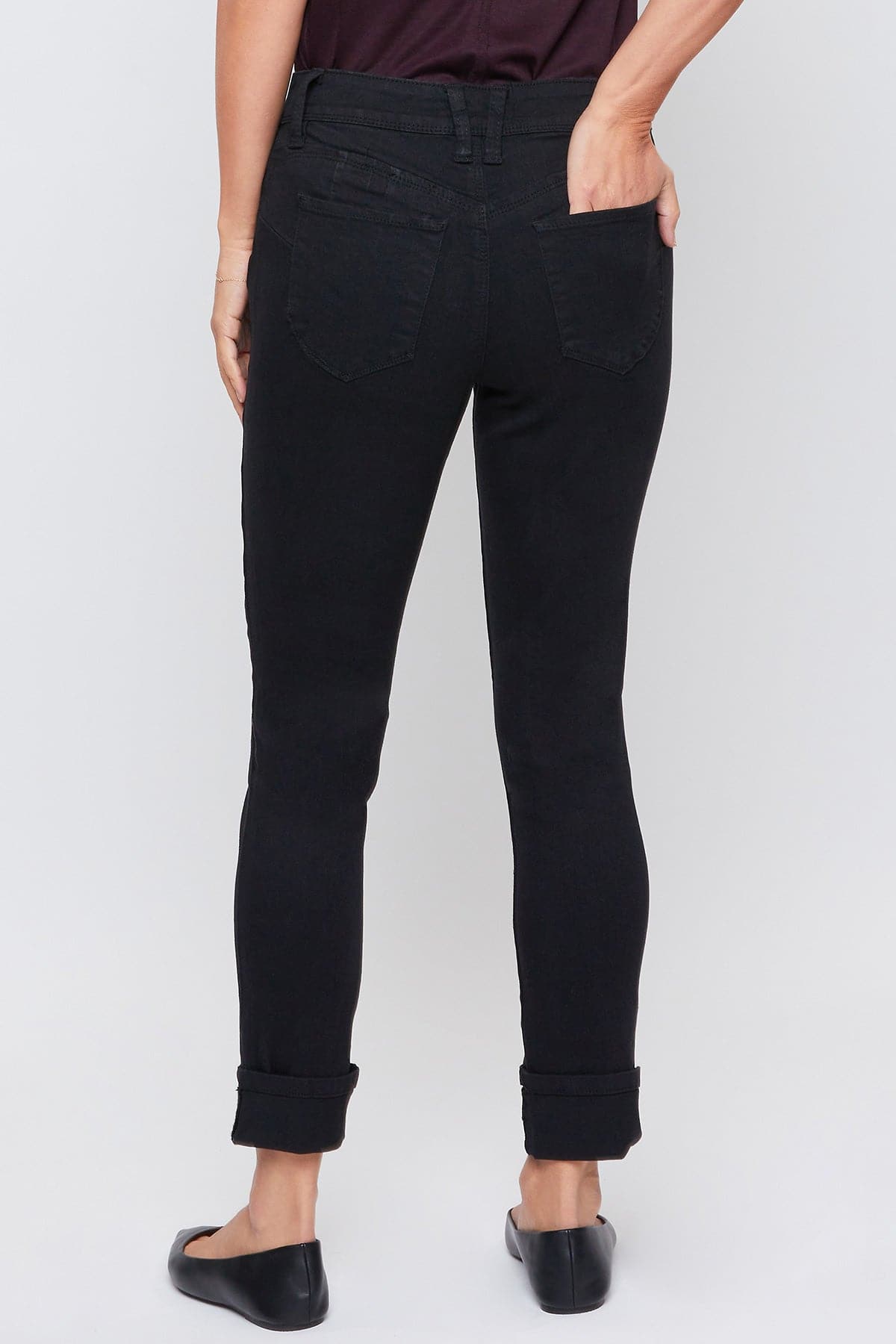 W Black