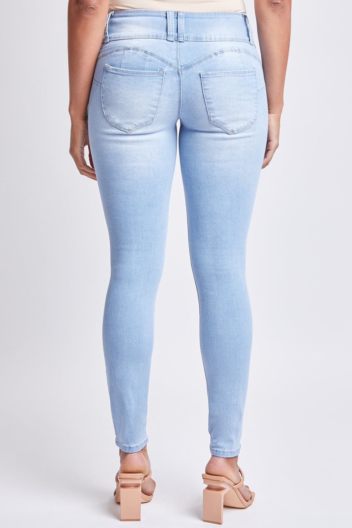 L Light Blue Rips