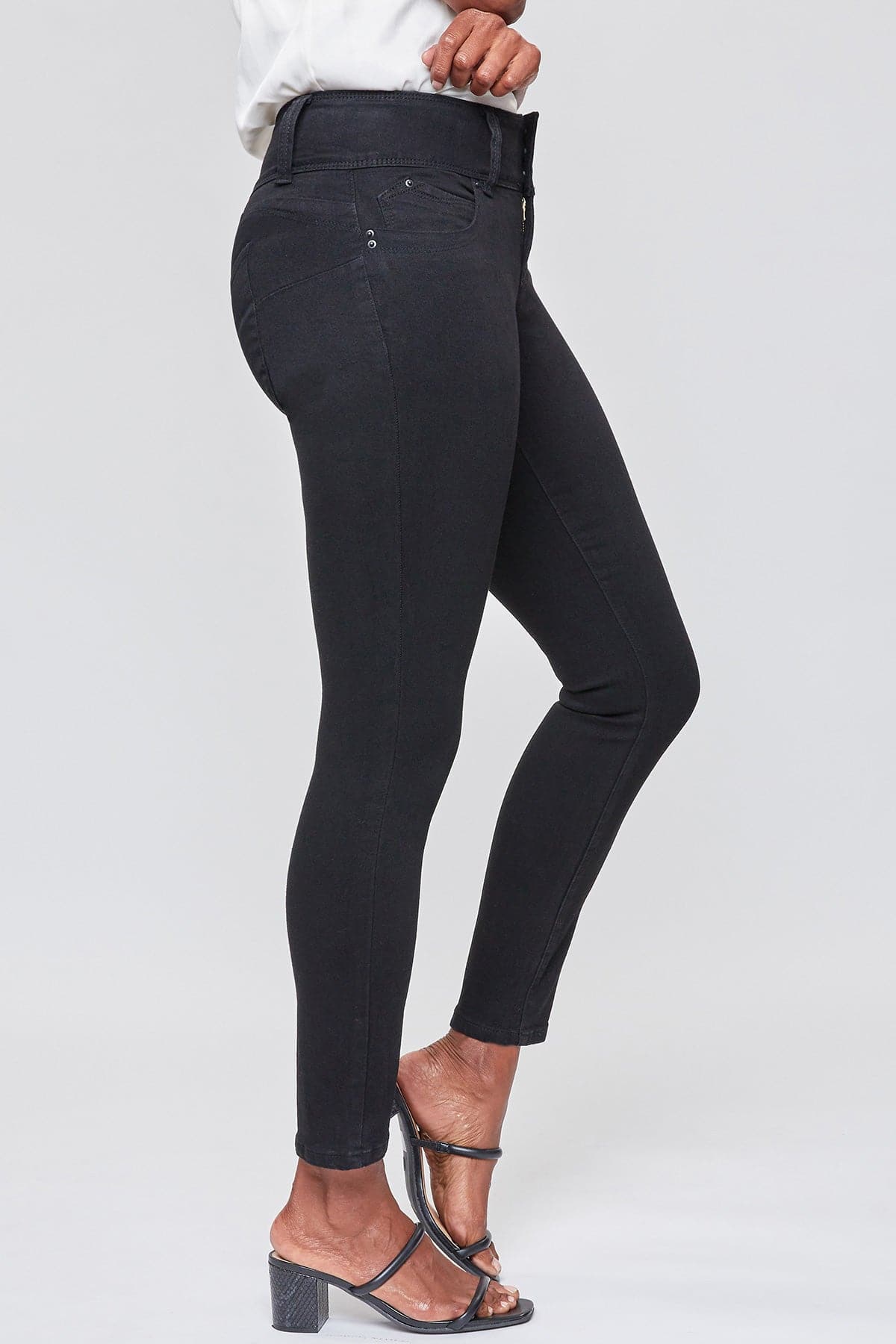 Women's Sustainable WannaBettaButt Skinny Jeans