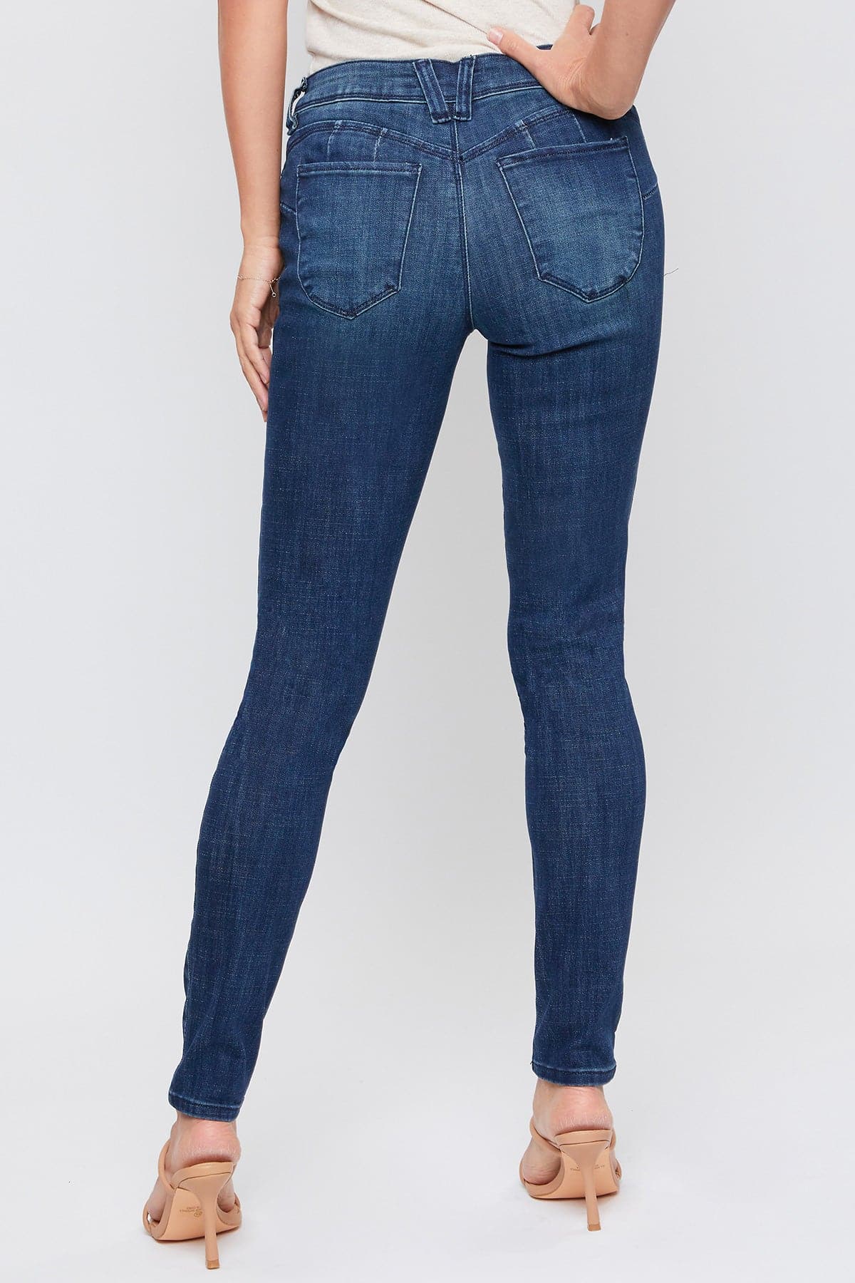 Women's Sustainable WannaBettaButt Skinny Jeans