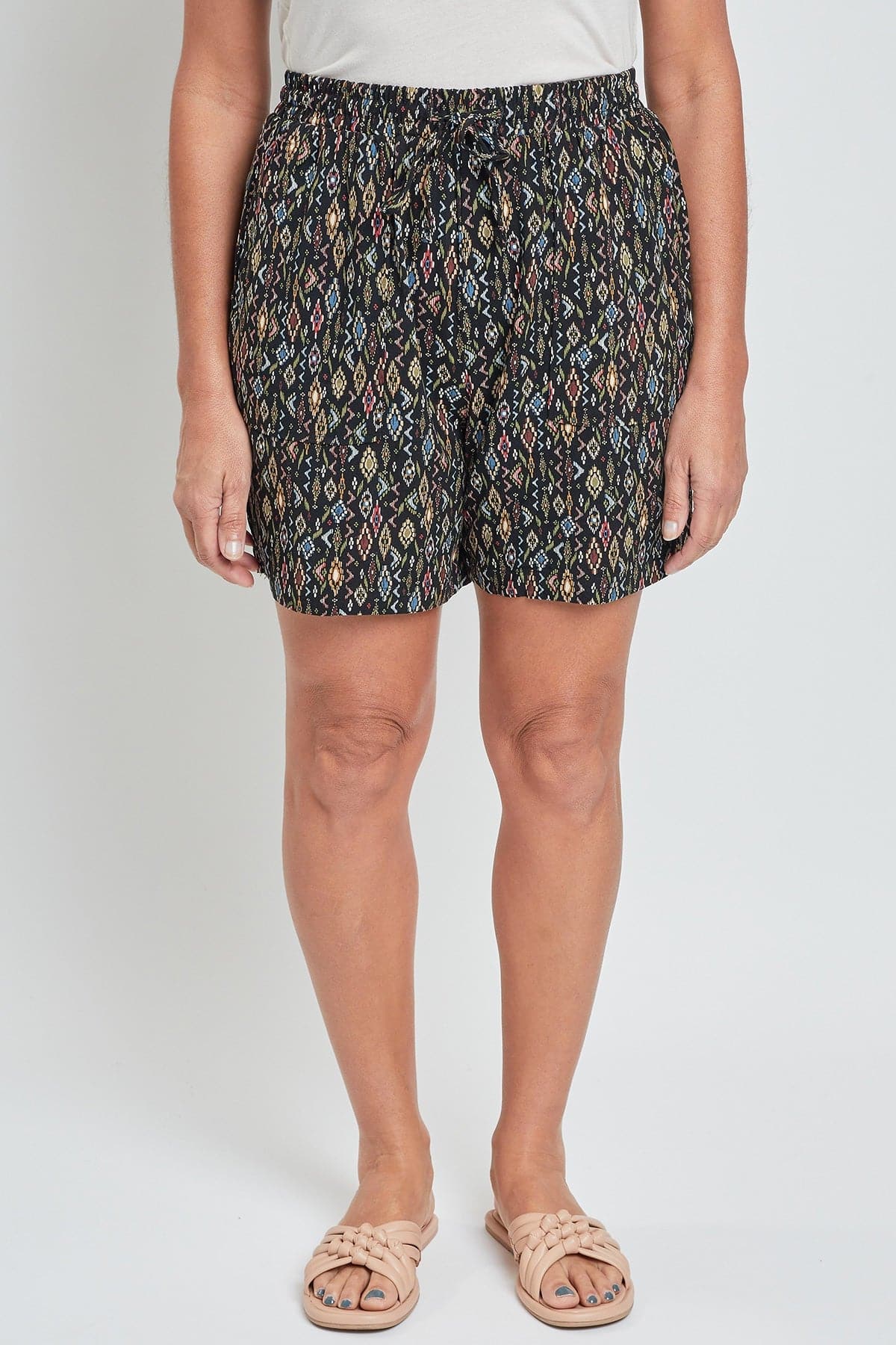 Women's Pull-On Shorts with Pockets