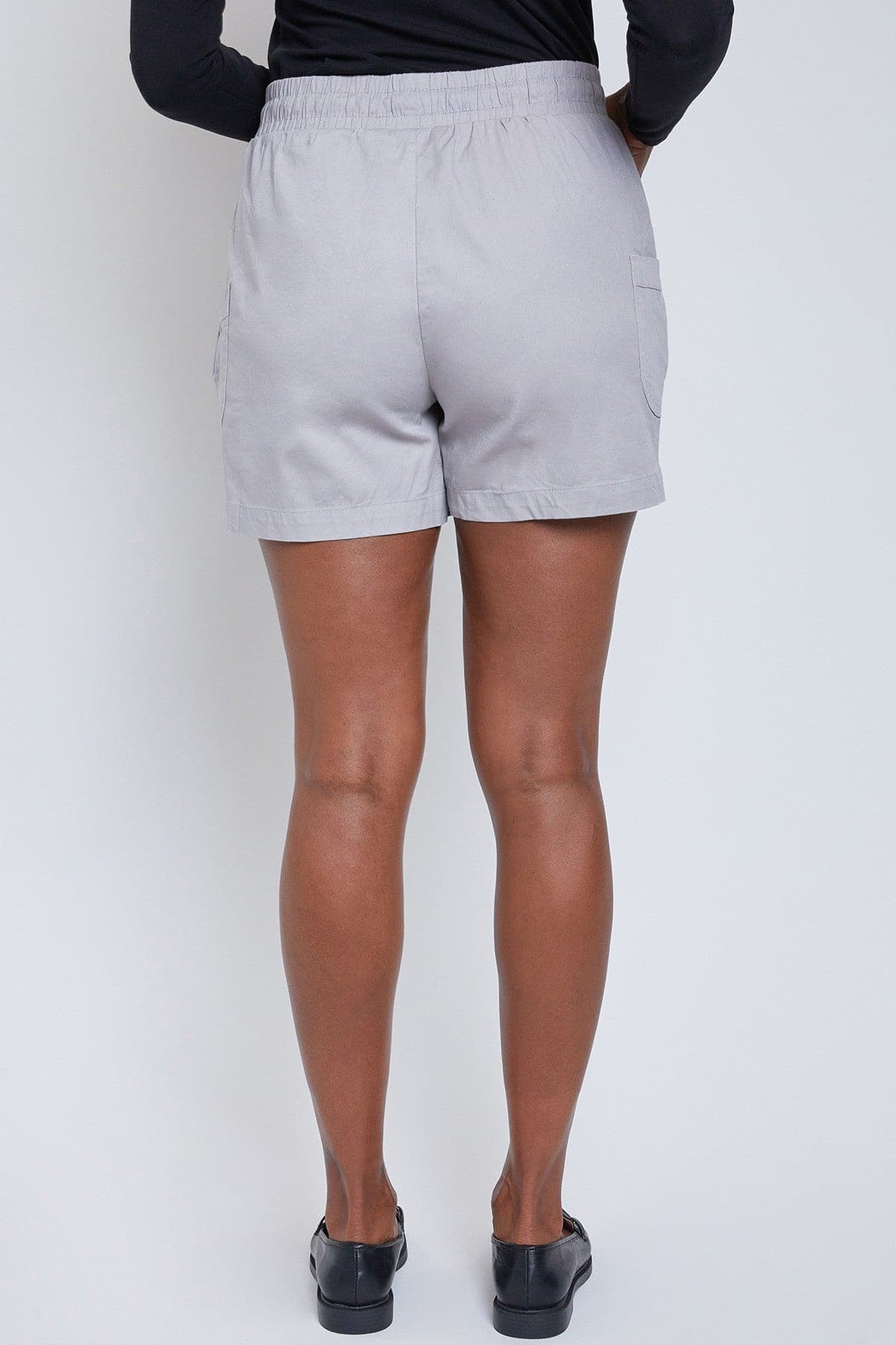 Womnen´s Drawstring Shorts with Pleated Side Pockets