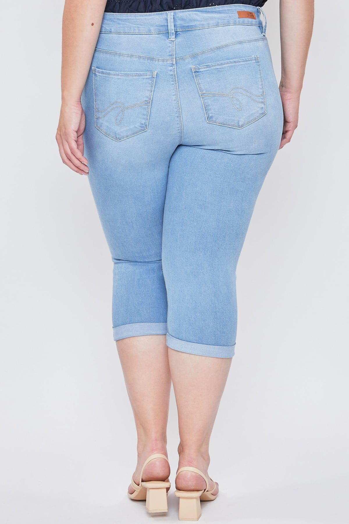 Women´s Plus High-Rise Double Rolled Cuff Crop Jean
