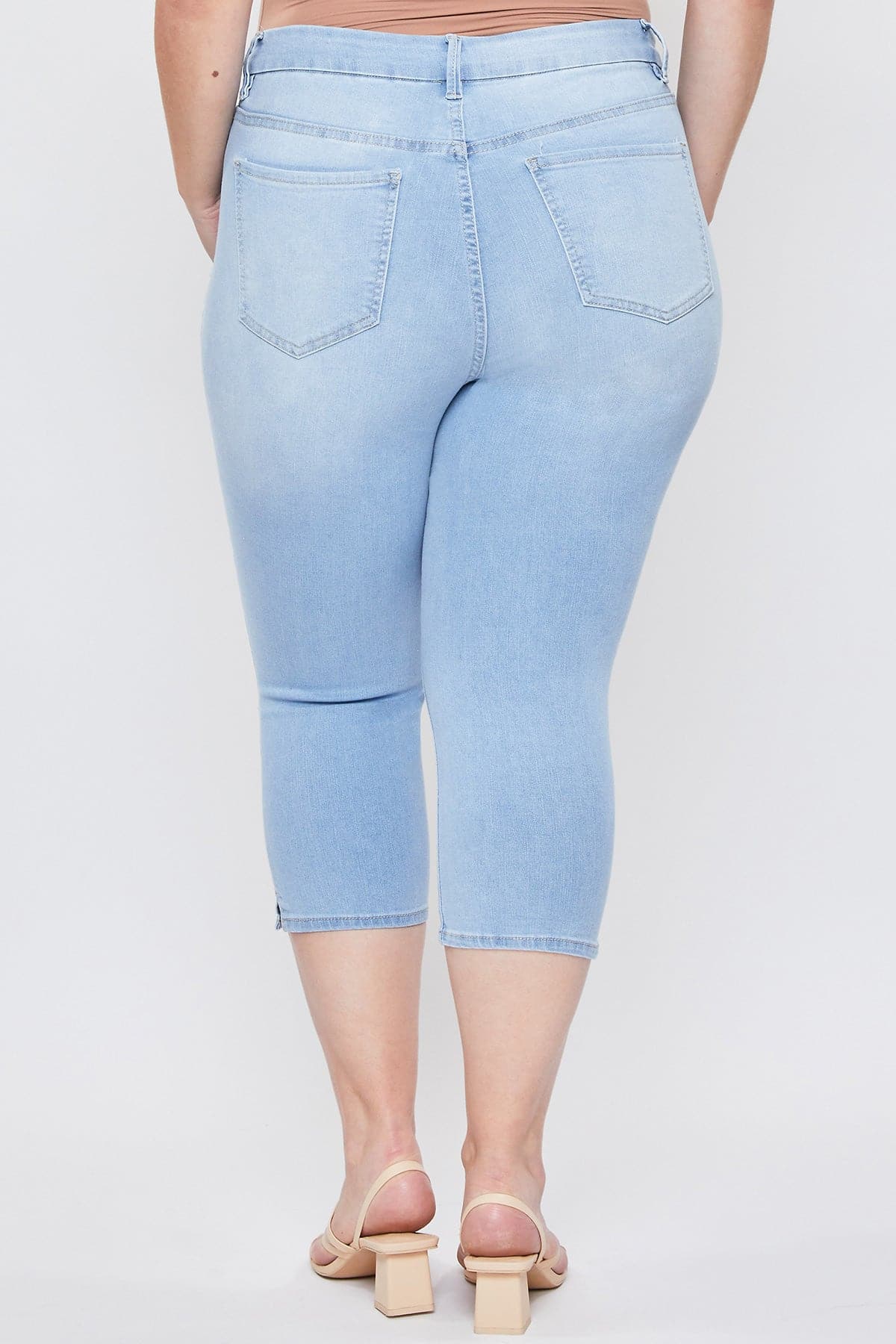 L Light Blue Rips