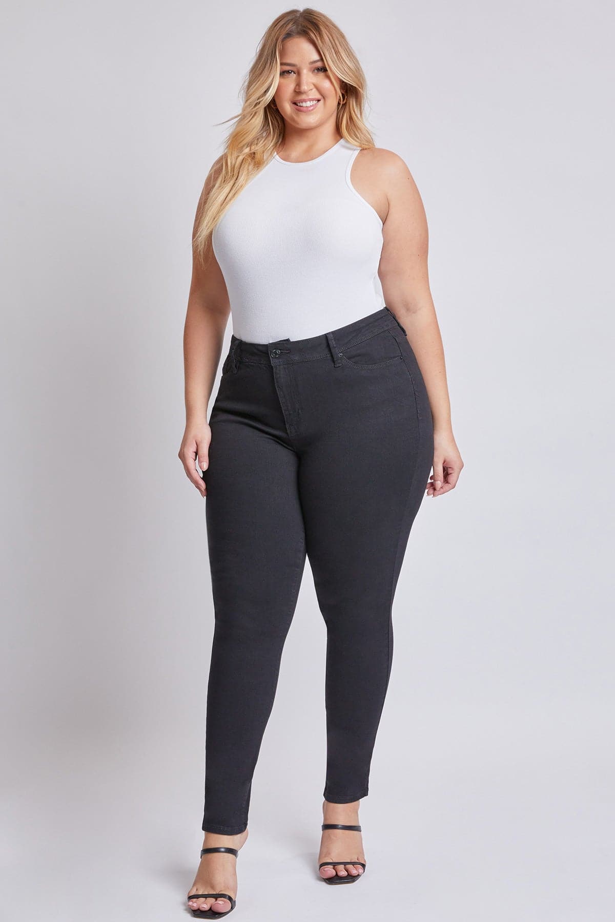 Women's Plus Size Essential High Rise Skinny Jeans