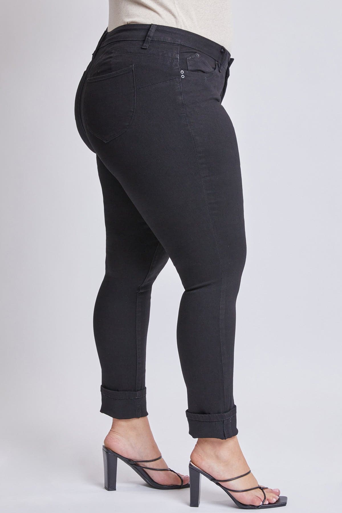 W Black
