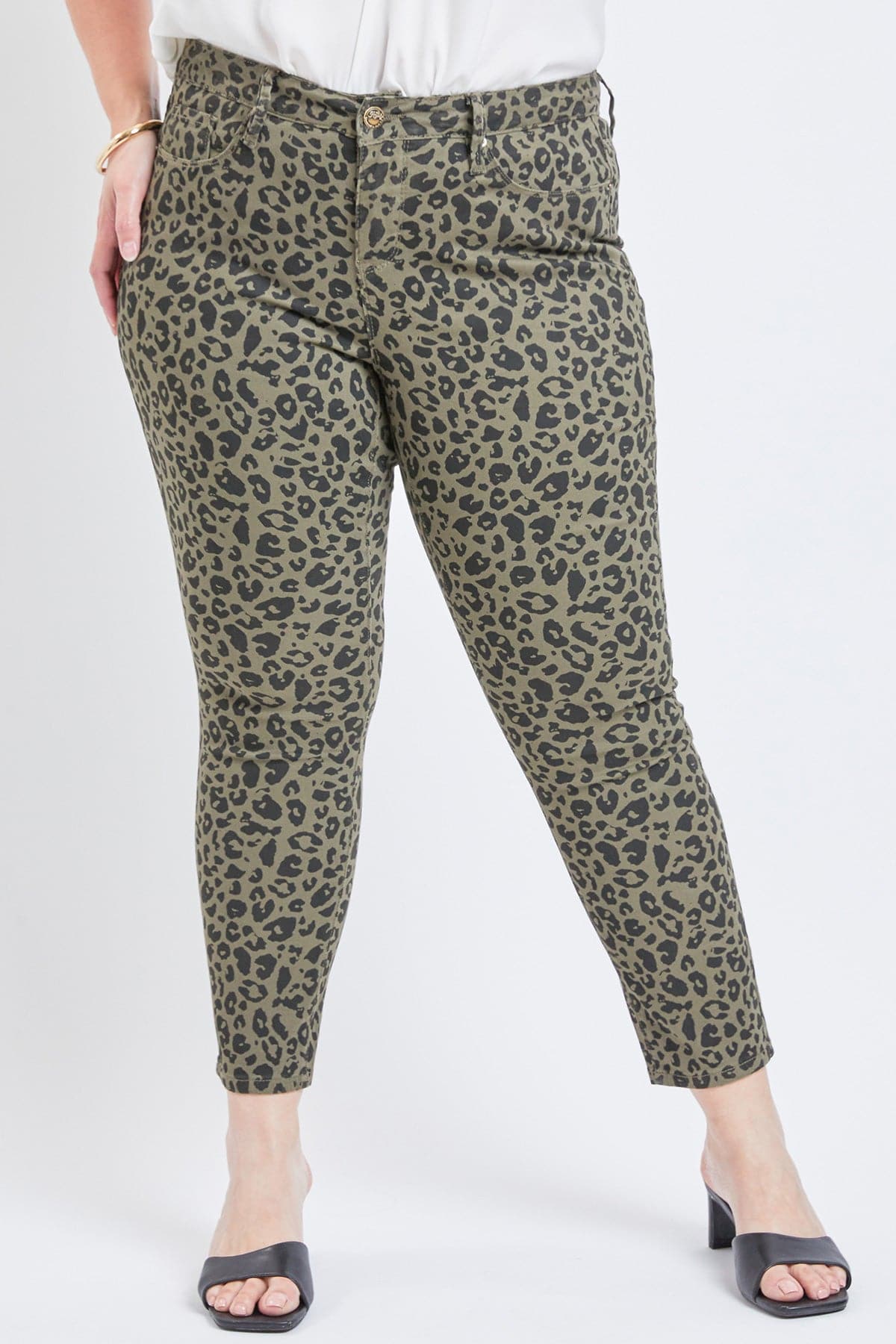 Olive/Black Leopard