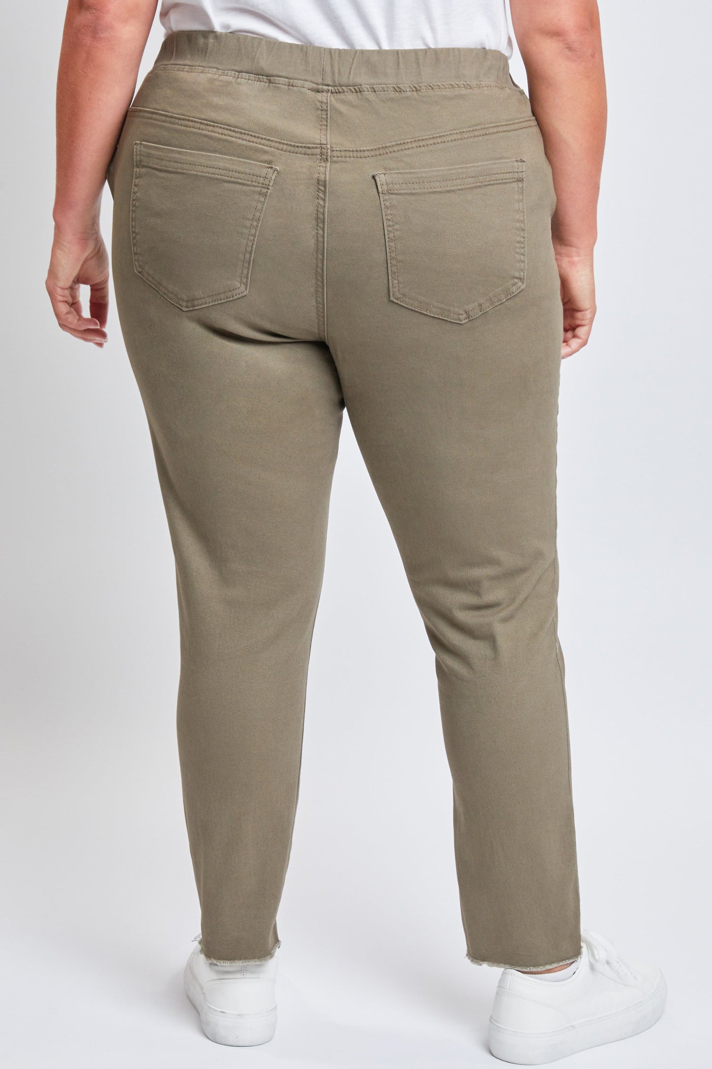 Women's Plus Size Raw Hem Pull On Pants