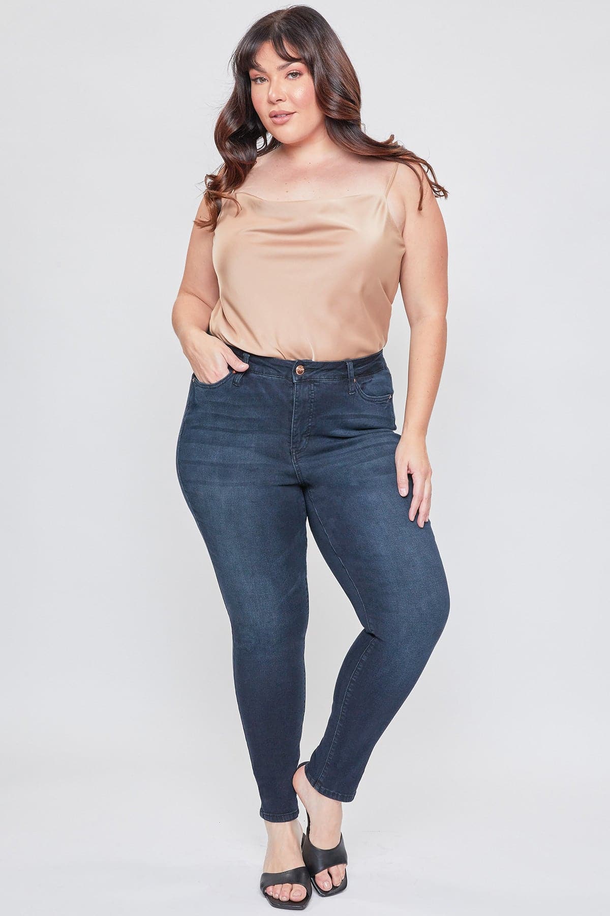 Women's Plus Size Essential High Rise Skinny Jeans